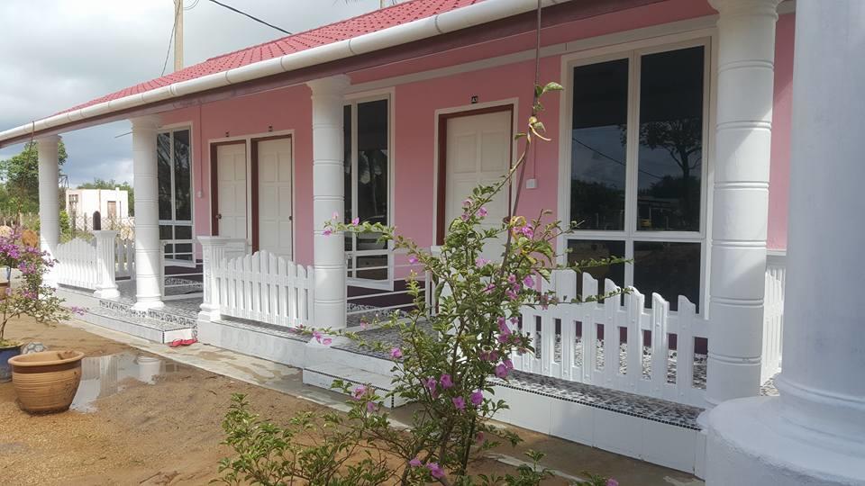 Iz Budget 2 Kampung Kuala Besut Екстериор снимка